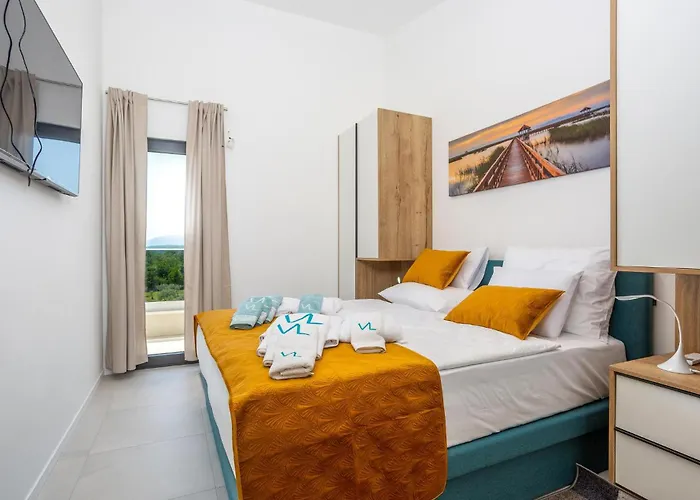 Pet Friendly In Apartament Malinska
